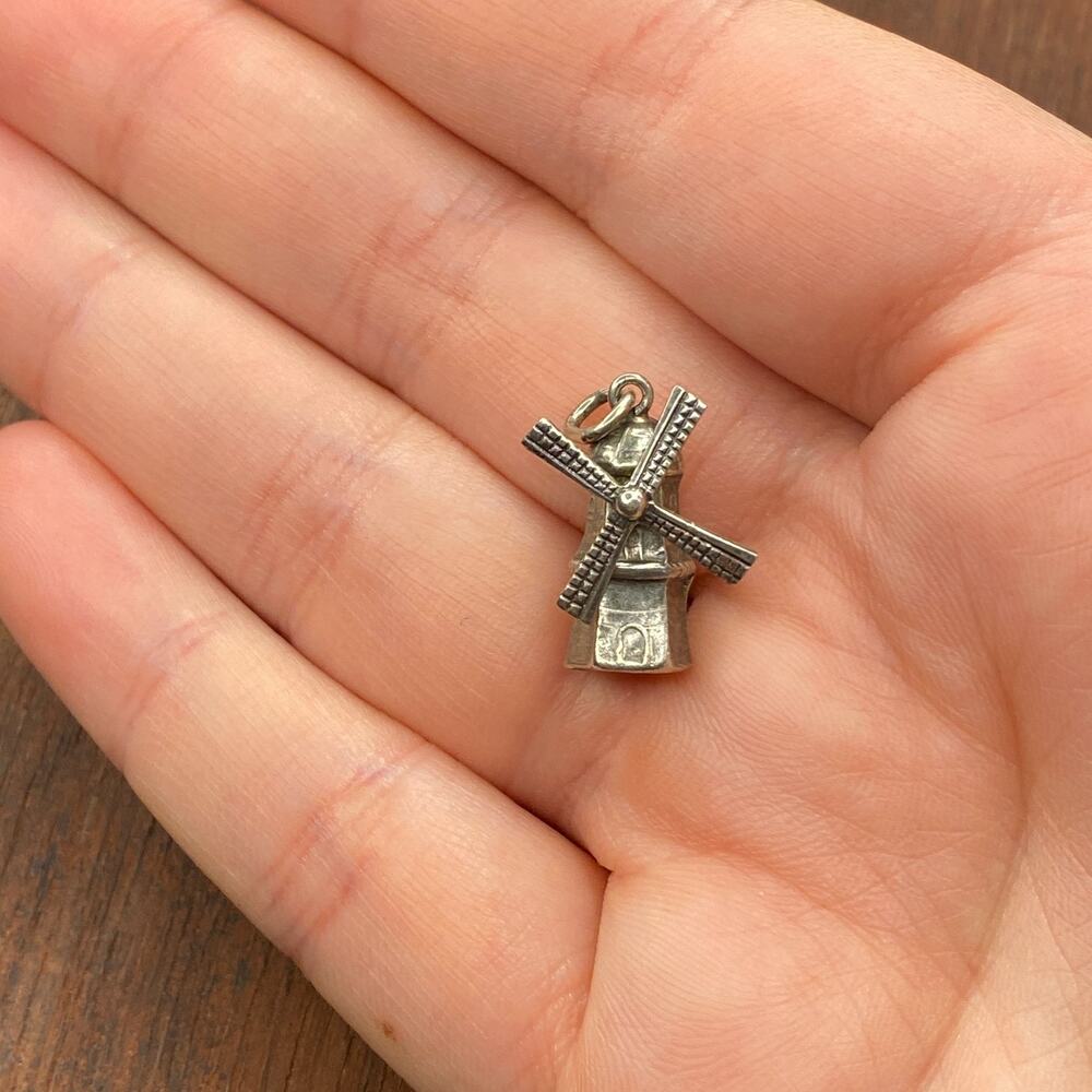 Vintage 800 Silver Articulated Windmill Dutch Holland Pendant Bracelet Charm